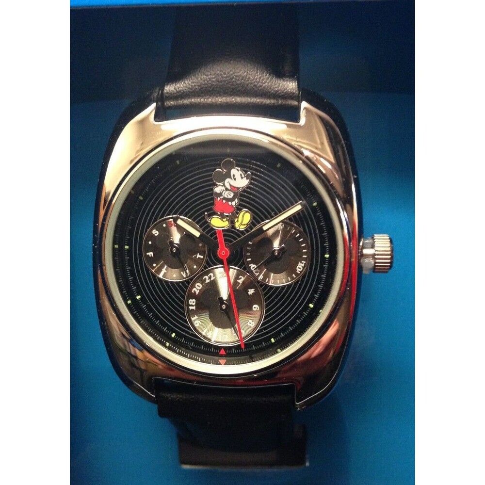 Disney Store Mickey Mouse Full Character Watch Black Face Day Date Analog NOS